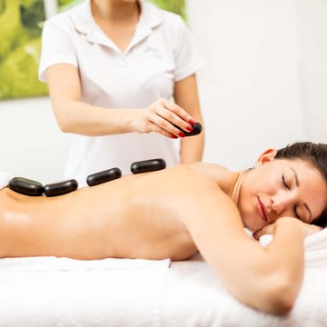 Kärnten: Die Therme erwartet Sie! Kärnten: Die Therme erwartet Sie!