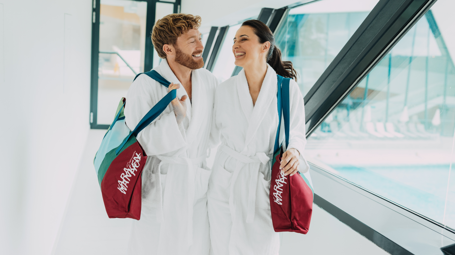 Ab nach Kärnten ins Hotel mit Pool! Ab nach Kärnten ins Hotel mit Pool!